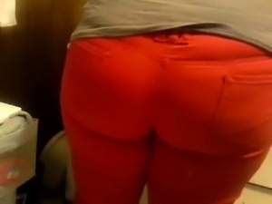 Big Booty Girl In Red Jeans 2