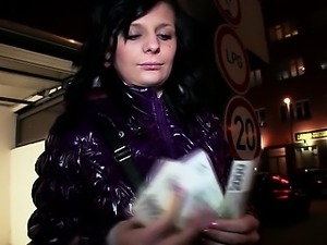 European amateur sucking cock for cash