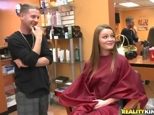 kinky lesbian fuck in the hair salon