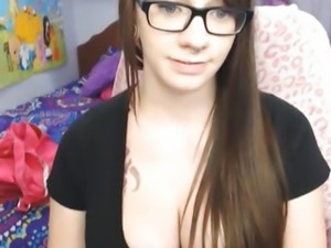 Busty Cute Babe in Glasses Masturbating