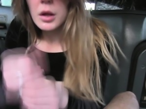 Busty euro amateur sucks her taxi driver dry
