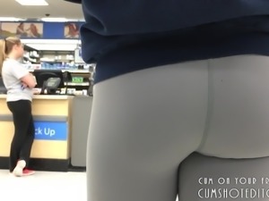 Random College Teen With Yoga Pants At The Store