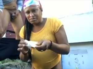 Chubby Jamaica bitchie housewife was sucking black cock outdoors