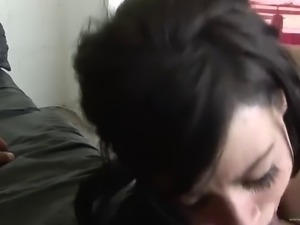deepthroat and hardcore fucking for brunette milf&#039;s shaved pussy