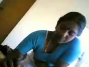 desi maid gives oral