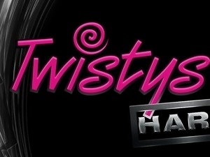 Twistys - Swipe Right - Yara Skye