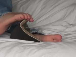 Stinky soles and flip flop