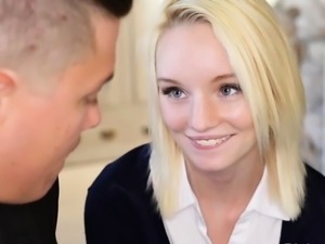 Marvelous blonde floosy Sammie Daniels gets awarded with sex