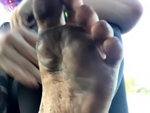 Black Amateur Explore Hot Foot Fetish