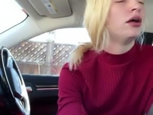 Onlyfans BBC Blonde Car Blowjob Deepthroat Big Cock