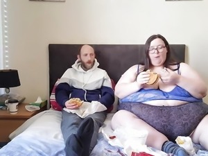 Sexual Food Chat with SSBBW Hunter