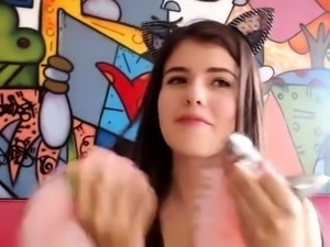 Sensual camgirl having wild fun with her favorite toys