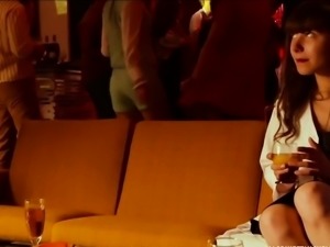 Luna Rival &amp; Bertoulle Beaurebec Horny Threesome